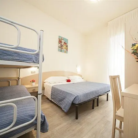 Miriam Hotel 3*