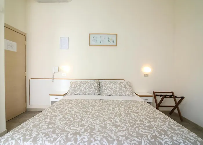Miriam Hotel 3*
